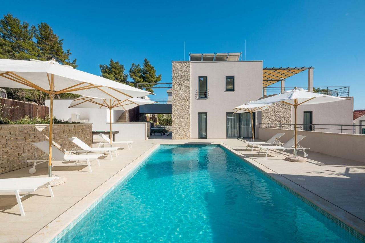 Luxury Villa Lucice View ميلنا المظهر الخارجي الصورة